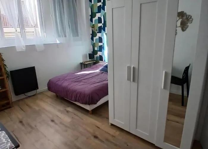 Comfortable Pour 2 Personnes Διαμέρισμα *