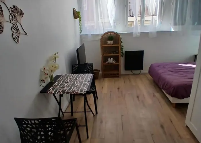 Διαμέρισμα Comfortable Pour 2 Personnes *